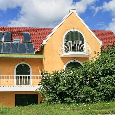 Nyaraló Amazing In W/ 4 Bedrooms Badacsony