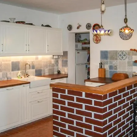 Amazing In W/ 4 Bedrooms * Badacsony